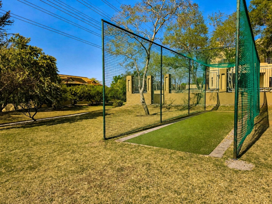 5 Bedroom Property for Sale in Carlswald North Estate Gauteng