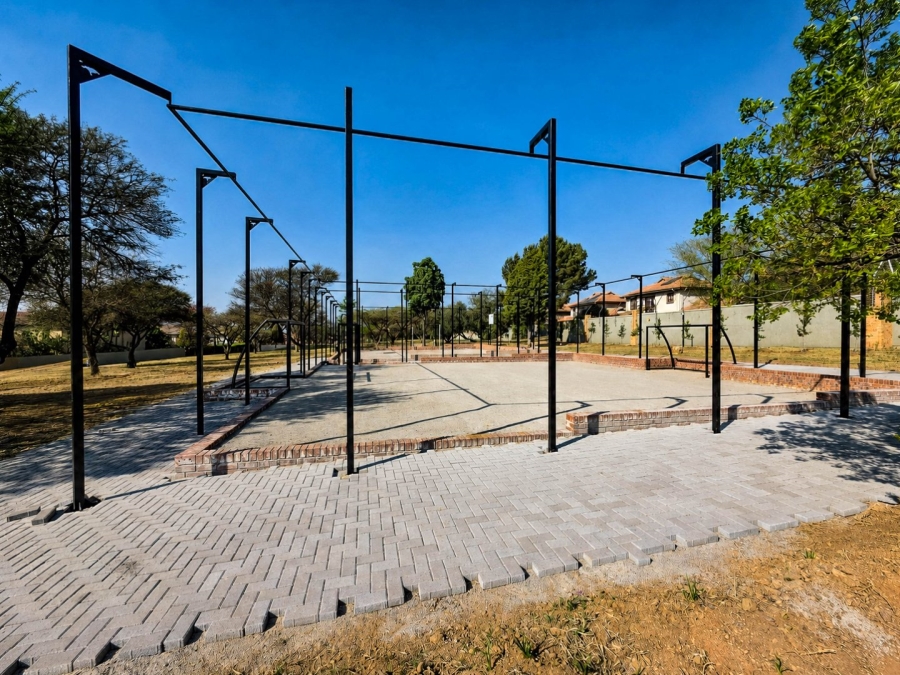 5 Bedroom Property for Sale in Carlswald North Estate Gauteng