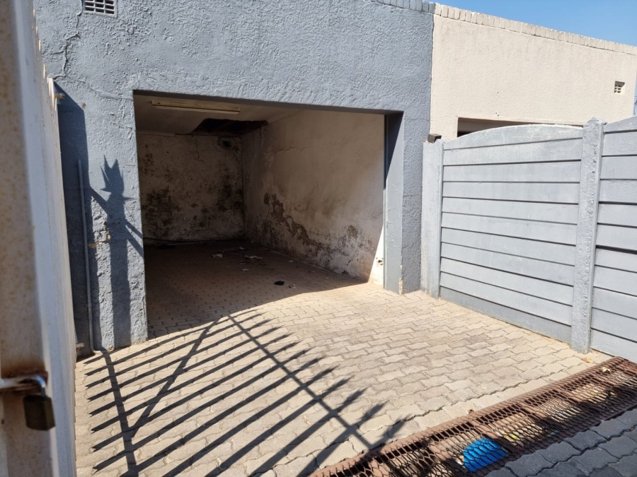 Commercial Property for Sale in Fishers Hill Gauteng