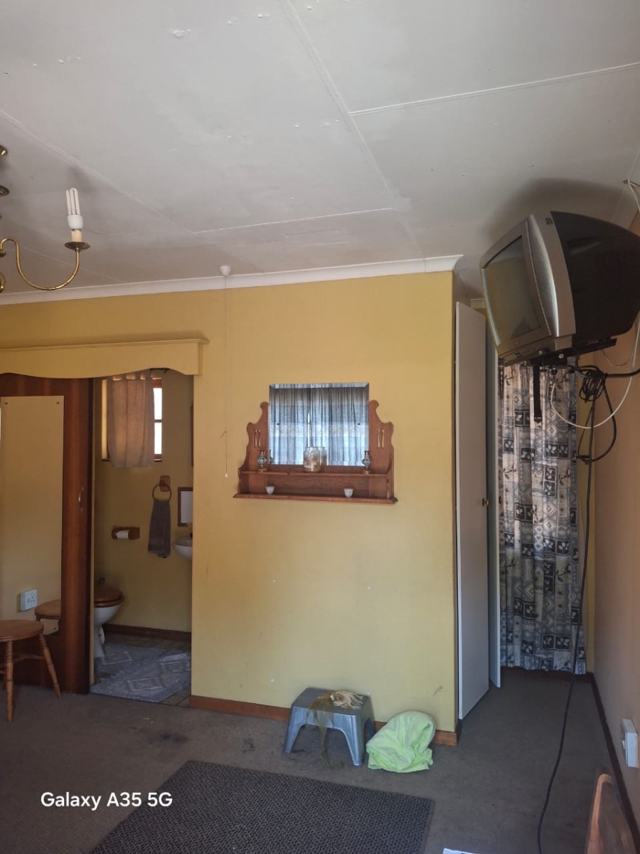 Commercial Property for Sale in Fairlead Gauteng