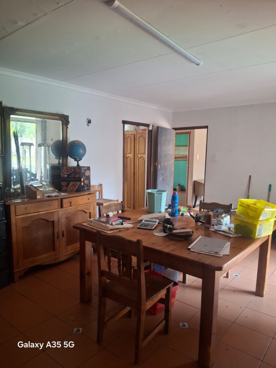 Commercial Property for Sale in Fairlead Gauteng