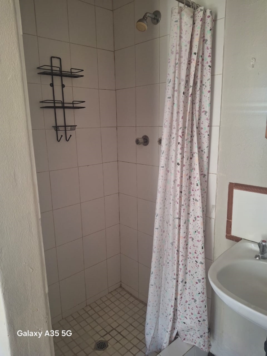 Commercial Property for Sale in Fairlead Gauteng
