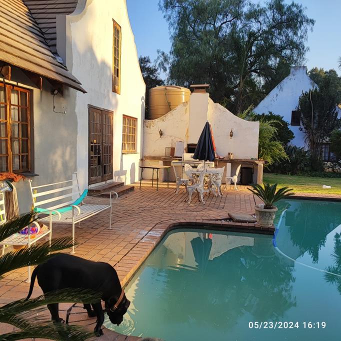 Commercial Property for Sale in Fairlead Gauteng