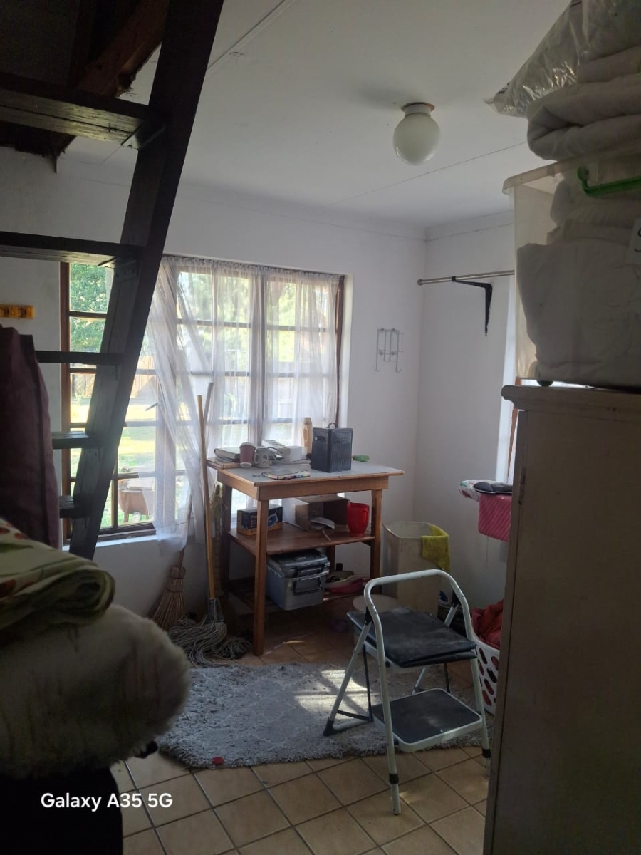 Commercial Property for Sale in Fairlead Gauteng