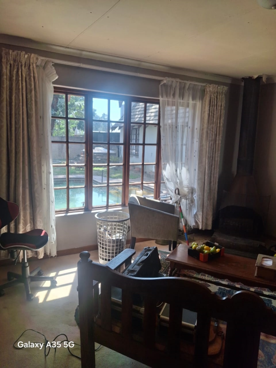 Commercial Property for Sale in Fairlead Gauteng