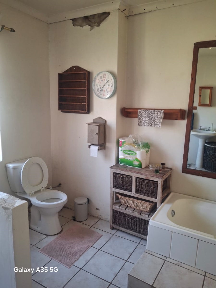 Commercial Property for Sale in Fairlead Gauteng