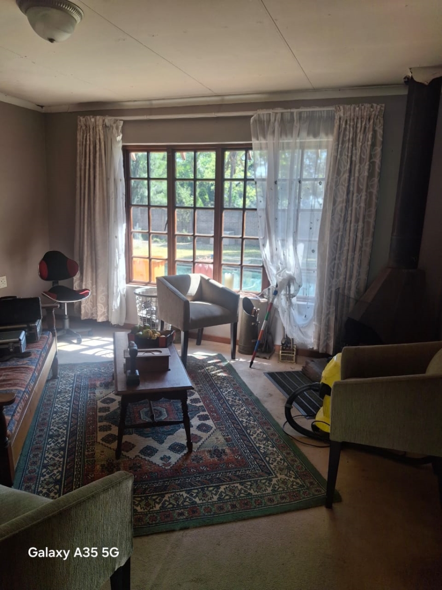 Commercial Property for Sale in Fairlead Gauteng