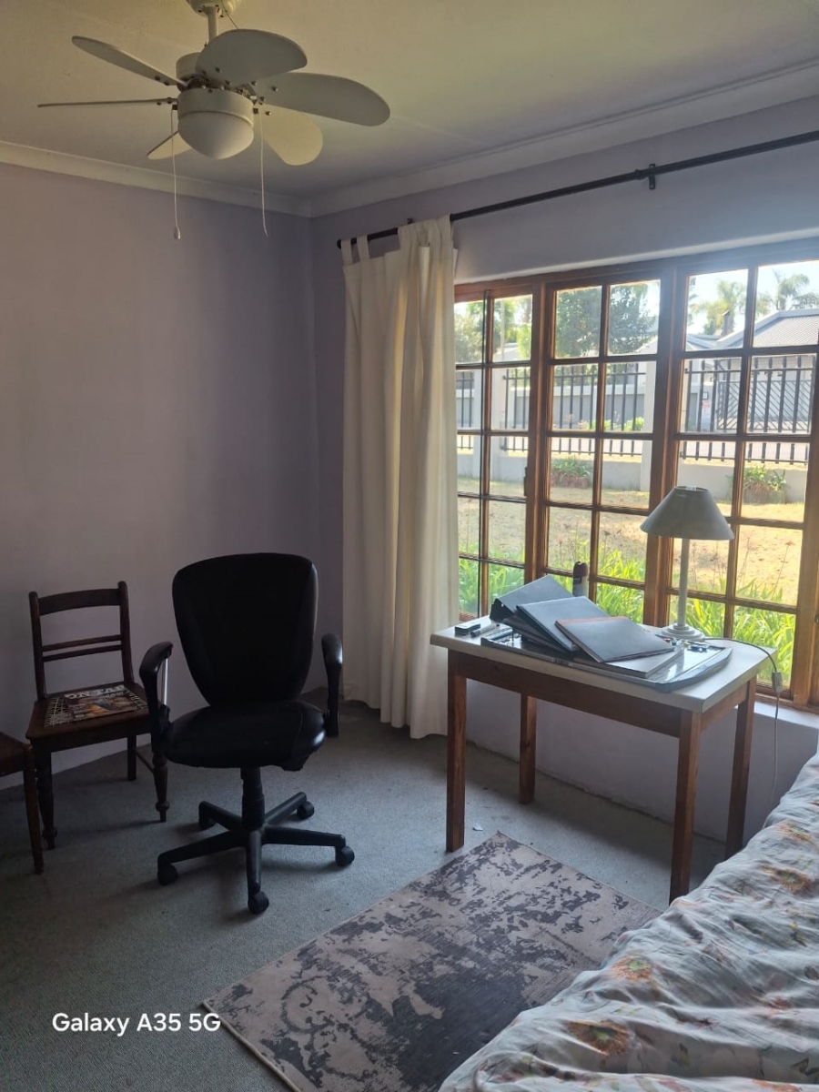 Commercial Property for Sale in Fairlead Gauteng