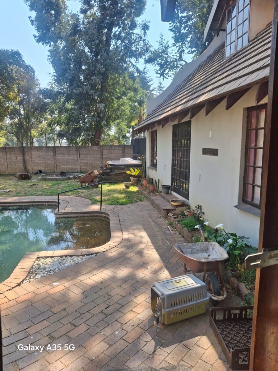 Commercial Property for Sale in Fairlead Gauteng