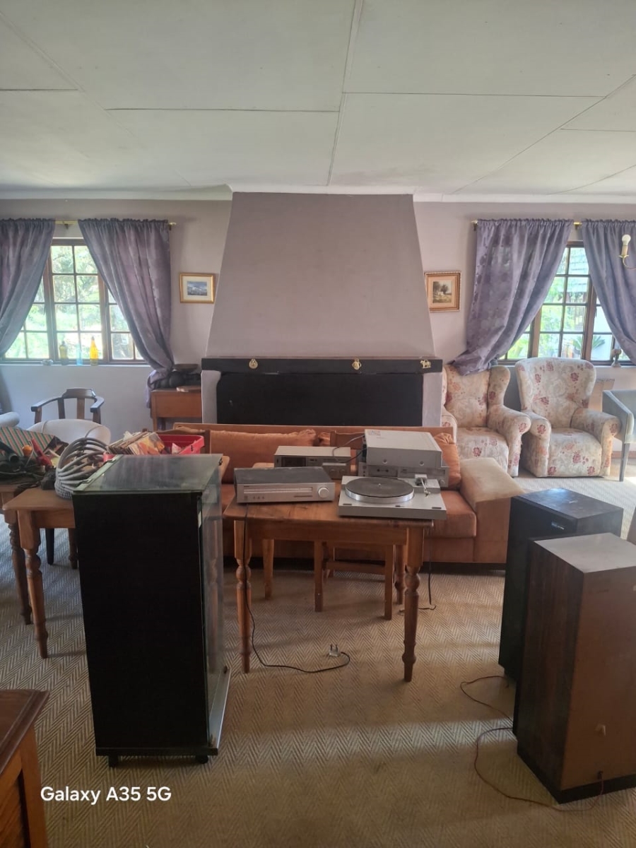 Commercial Property for Sale in Fairlead Gauteng