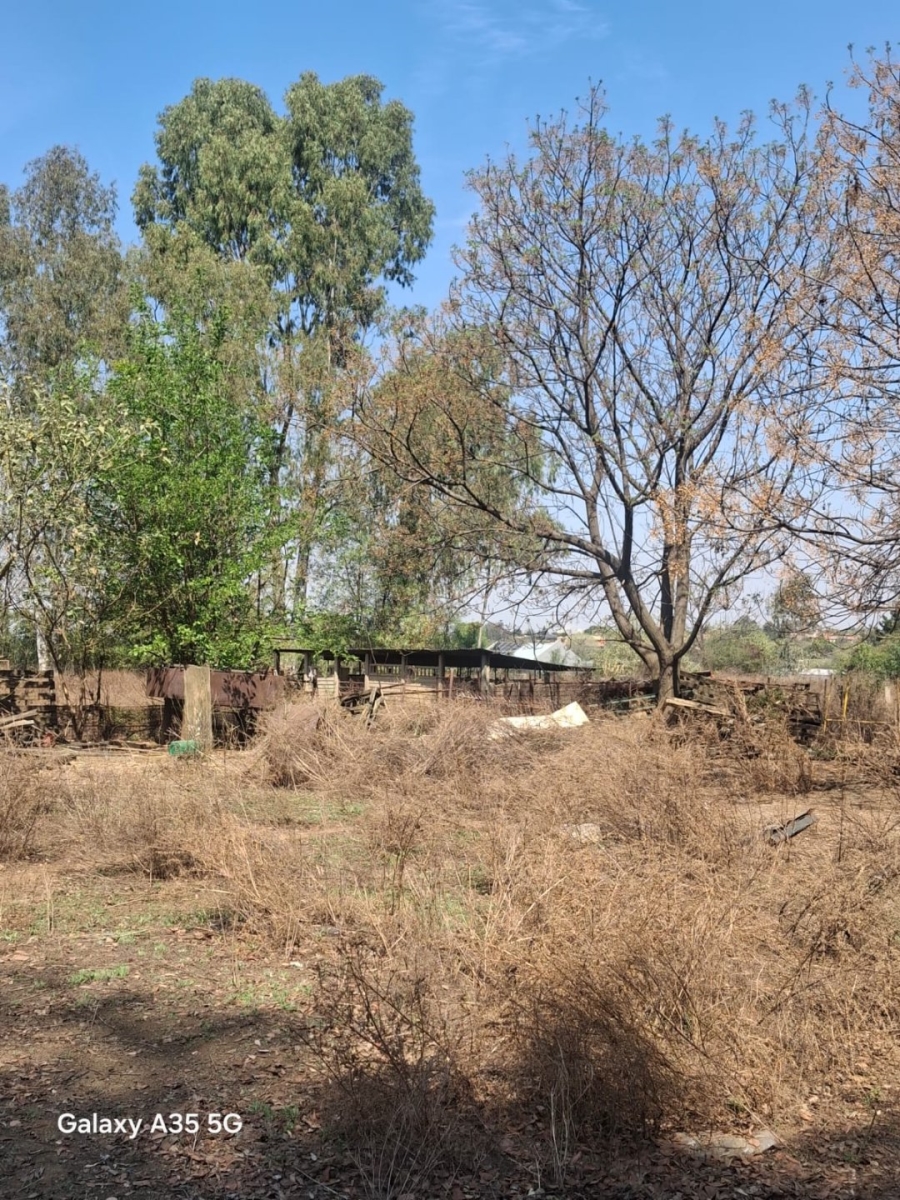 Commercial Property for Sale in Fairlead Gauteng