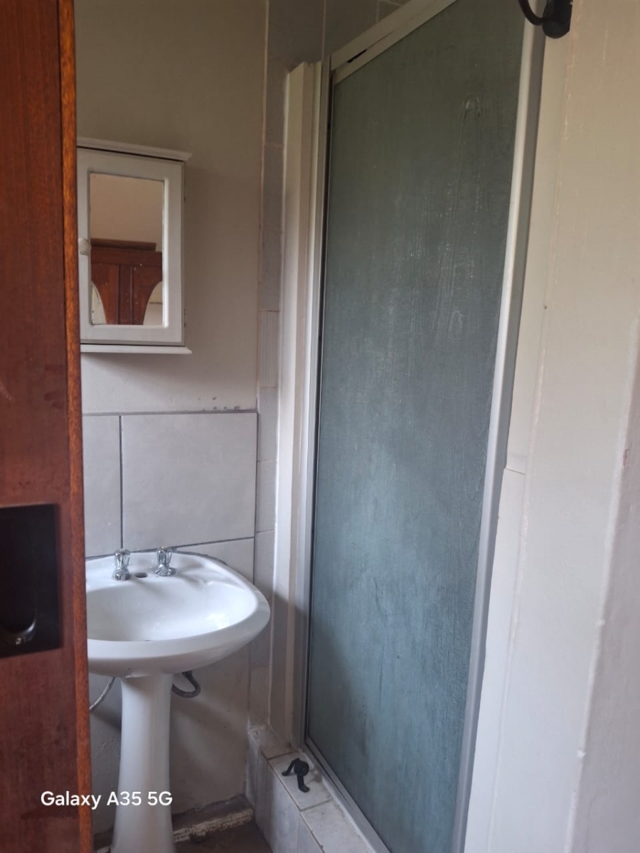 Commercial Property for Sale in Fairlead Gauteng