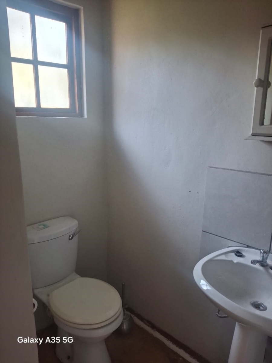 Commercial Property for Sale in Fairlead Gauteng