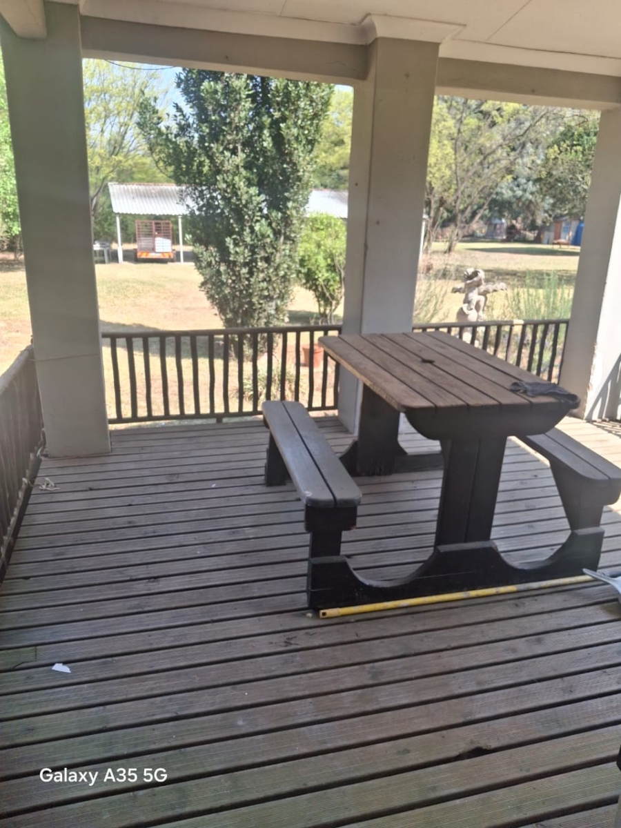 Commercial Property for Sale in Fairlead Gauteng
