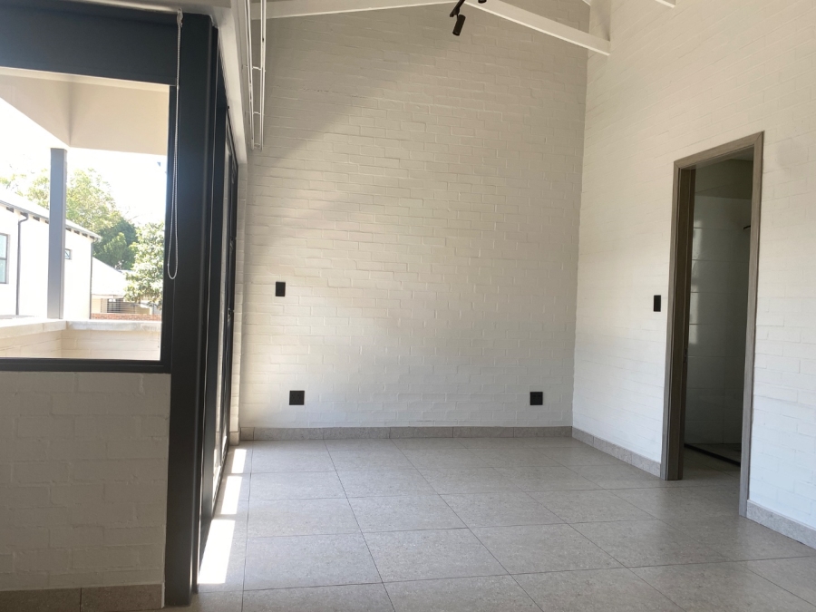 To Let 1 Bedroom Property for Rent in Baileys Muckleneuk Gauteng