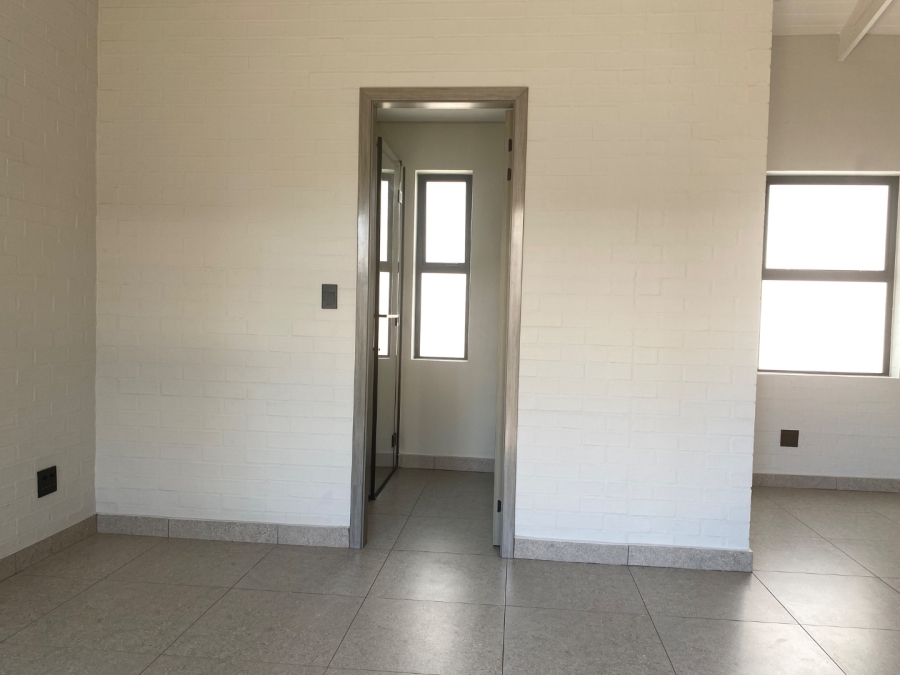 To Let 1 Bedroom Property for Rent in Baileys Muckleneuk Gauteng