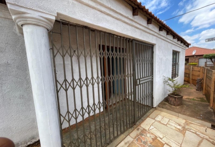3 Bedroom Property for Sale in Soshanguve South Ext 3 Gauteng