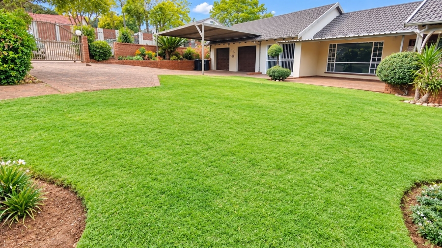3 Bedroom Property for Sale in Pierre Van Ryneveld Gauteng