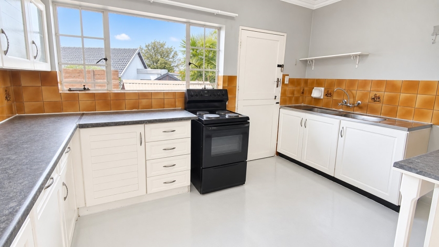 3 Bedroom Property for Sale in Pierre Van Ryneveld Gauteng