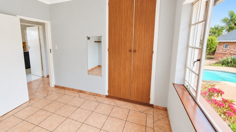 3 Bedroom Property for Sale in Pierre Van Ryneveld Gauteng