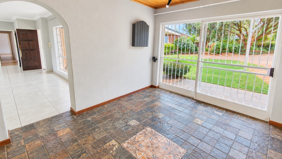 3 Bedroom Property for Sale in Pierre Van Ryneveld Gauteng