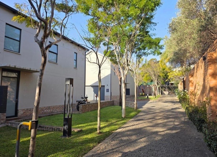 To Let 3 Bedroom Property for Rent in Baileys Muckleneuk Gauteng