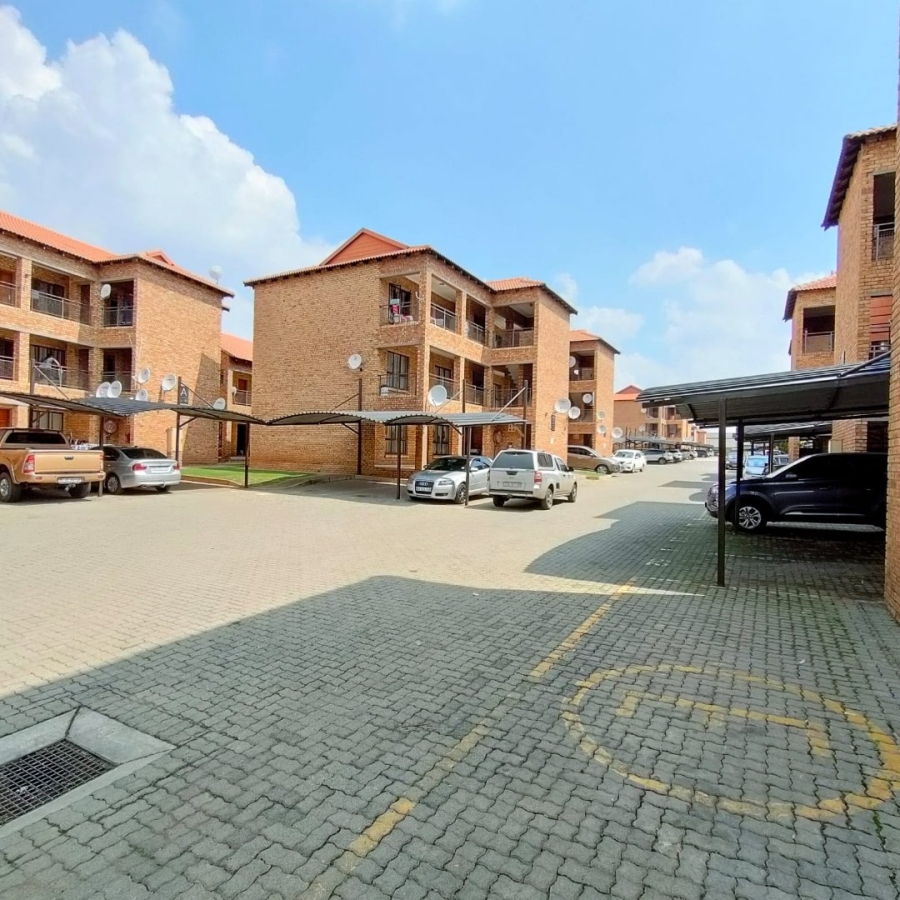 3 Bedroom Property for Sale in Elspark Gauteng