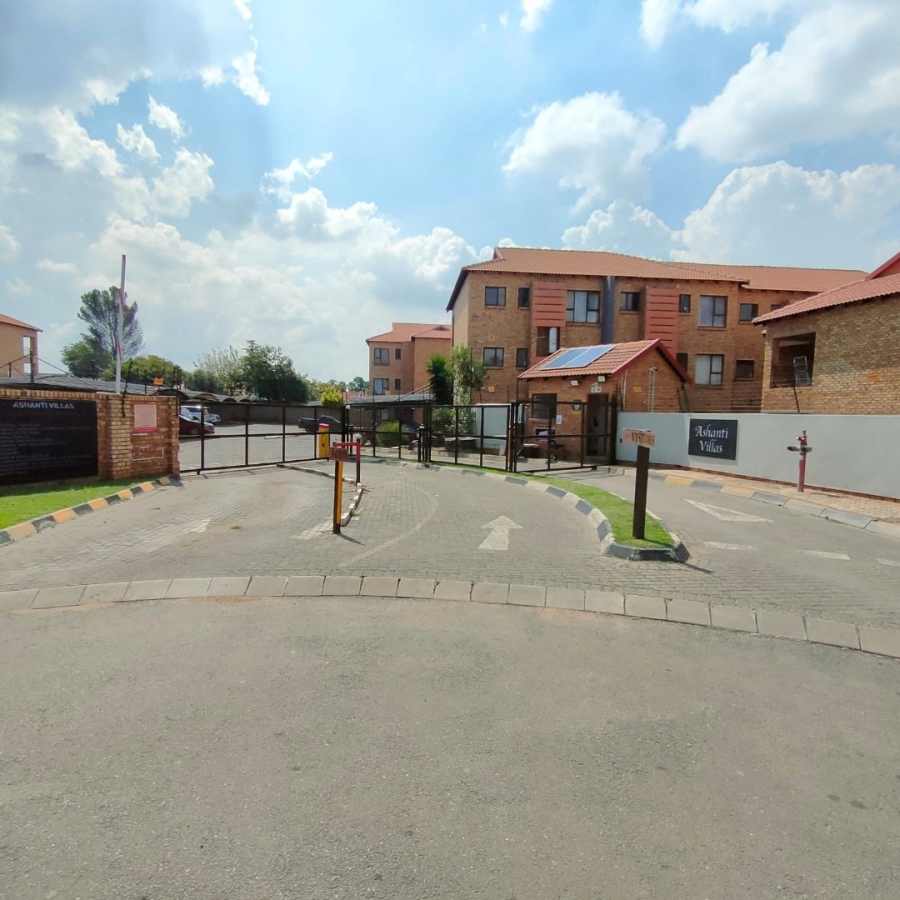 3 Bedroom Property for Sale in Elspark Gauteng