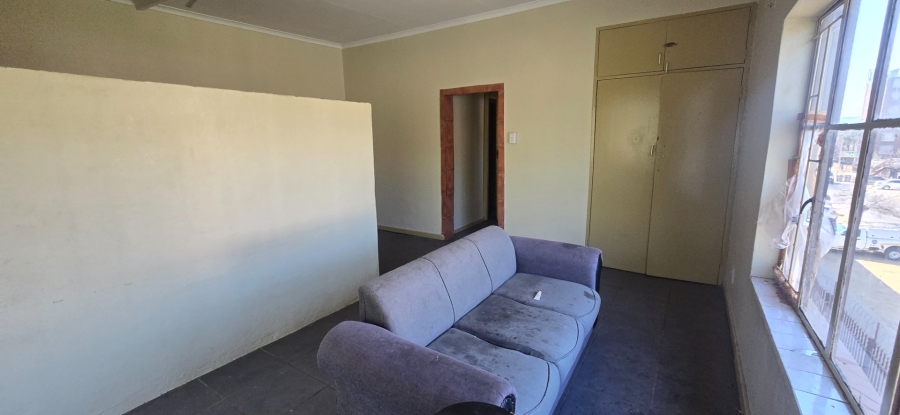 2 Bedroom Property for Sale in Pretoria West Gauteng