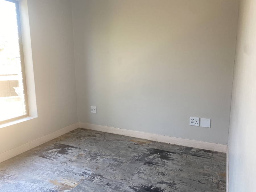To Let 1 Bedroom Property for Rent in Alphen Park Gauteng