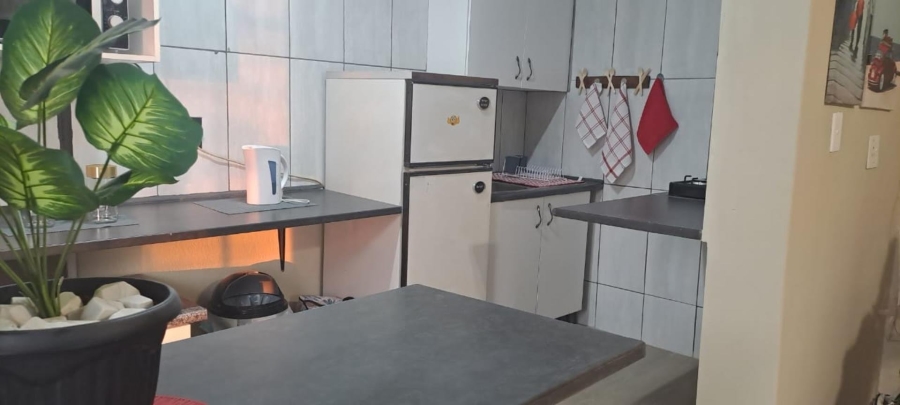 3 Bedroom Property for Sale in Flora Gardens Gauteng