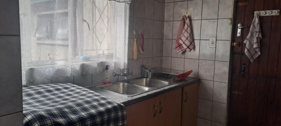 3 Bedroom Property for Sale in Flora Gardens Gauteng