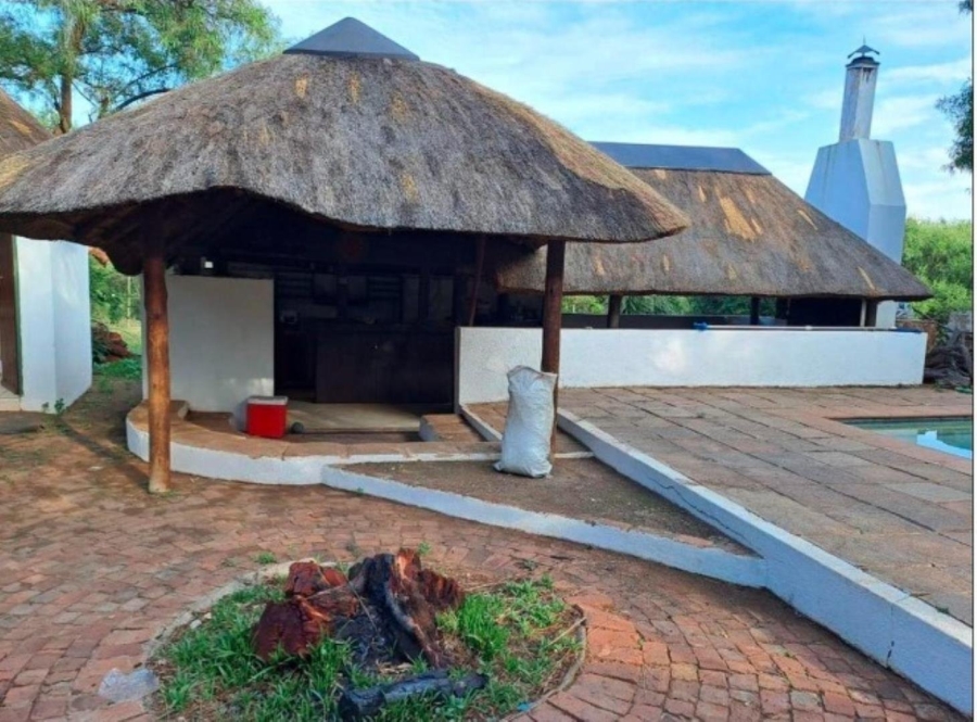 Commercial Property for Sale in Kameeldrift West Gauteng