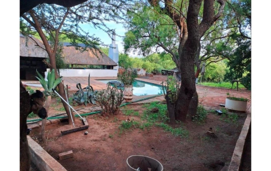 Commercial Property for Sale in Kameeldrift West Gauteng