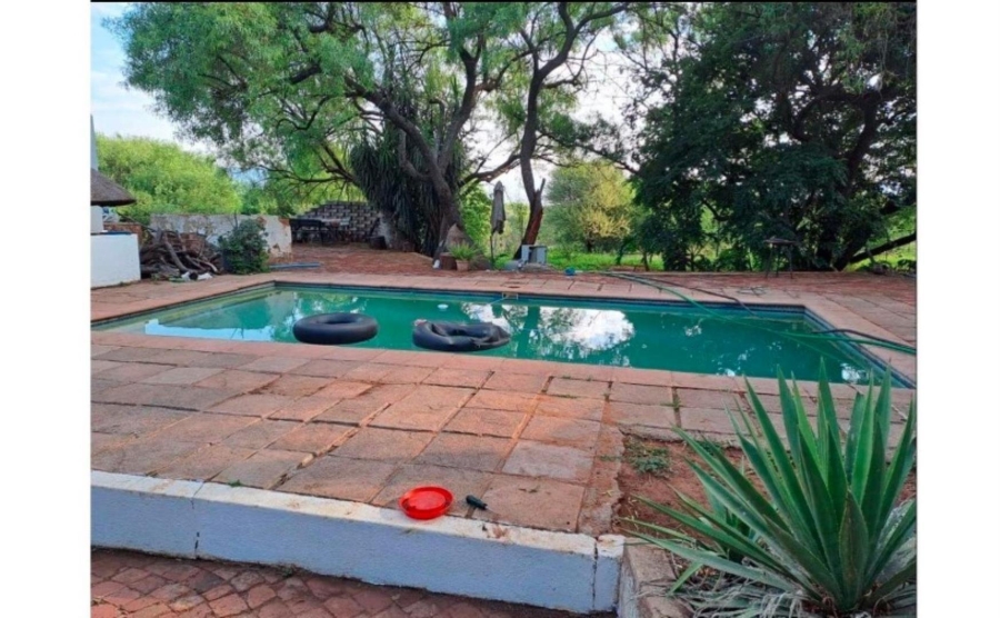 Commercial Property for Sale in Kameeldrift West Gauteng