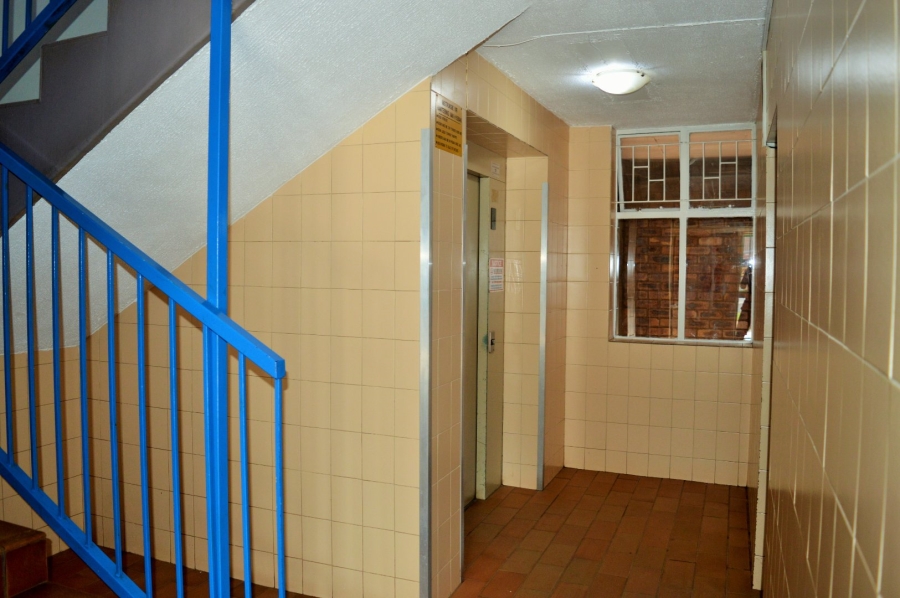 2 Bedroom Property for Sale in Wonderboom South Gauteng