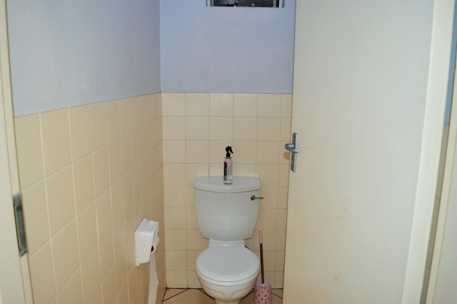 2 Bedroom Property for Sale in Wonderboom South Gauteng