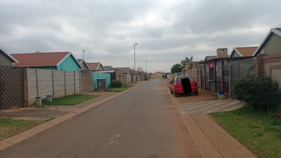 2 Bedroom Property for Sale in Sky City Gauteng