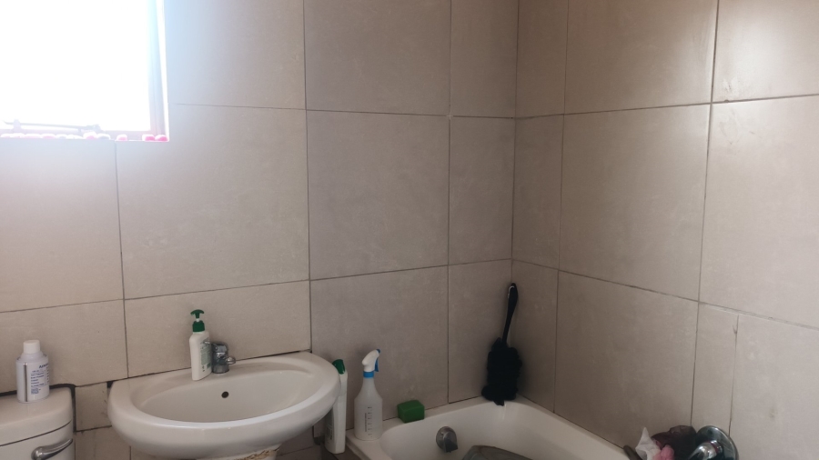 2 Bedroom Property for Sale in Sky City Gauteng