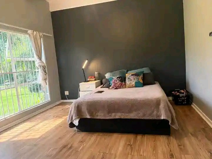 5 Bedroom Property for Sale in Moreleta Park Gauteng