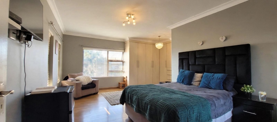 4 Bedroom Property for Sale in Montana Park Gauteng