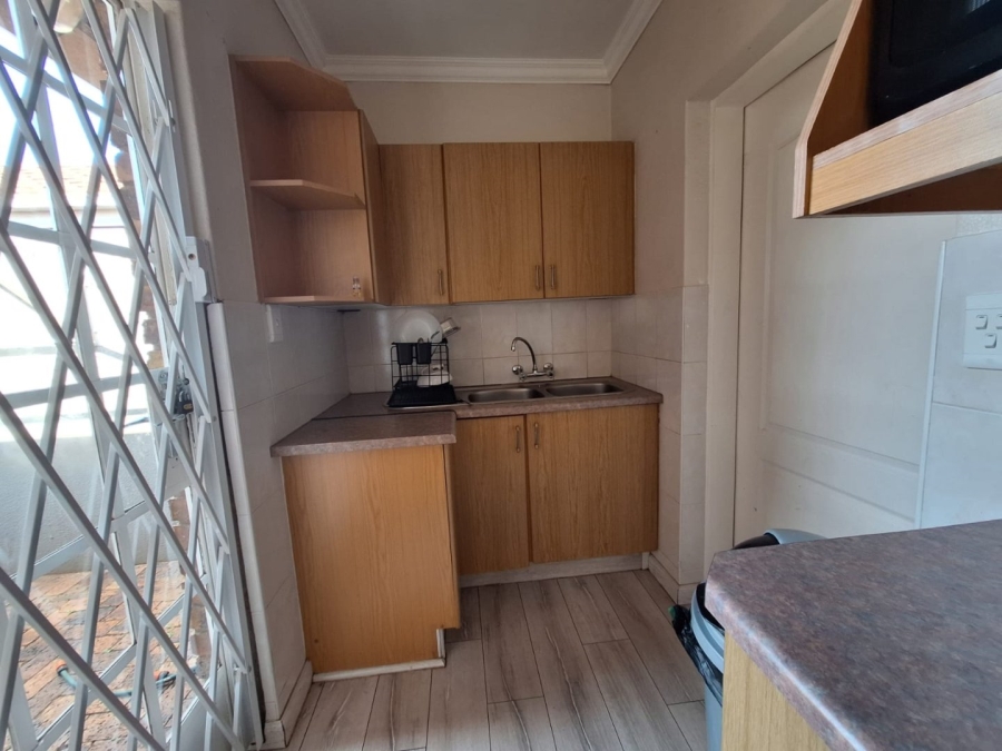 2 Bedroom Property for Sale in Three Rivers East Gauteng