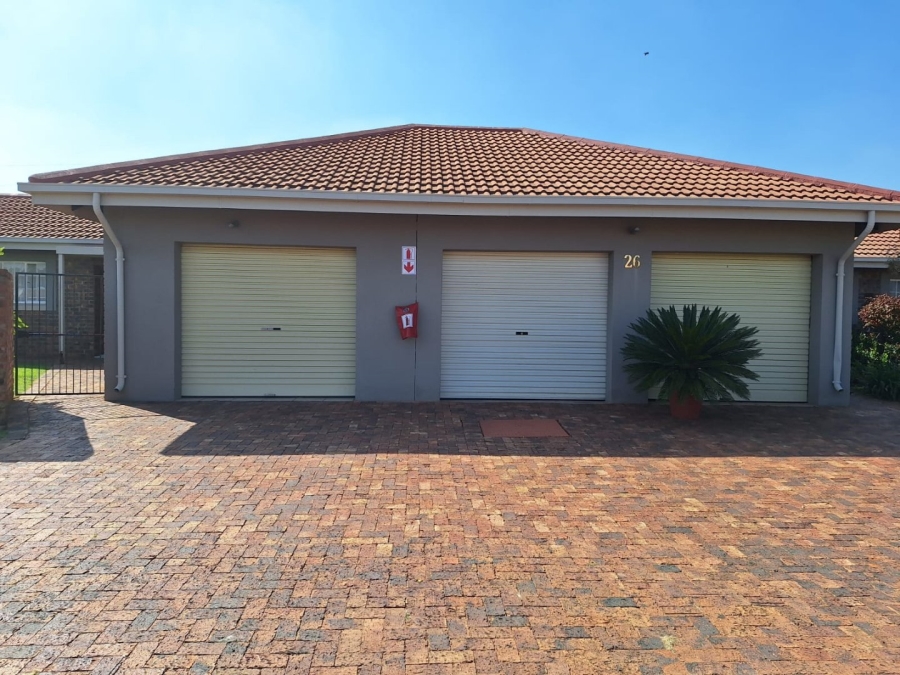 2 Bedroom Property for Sale in Three Rivers East Gauteng
