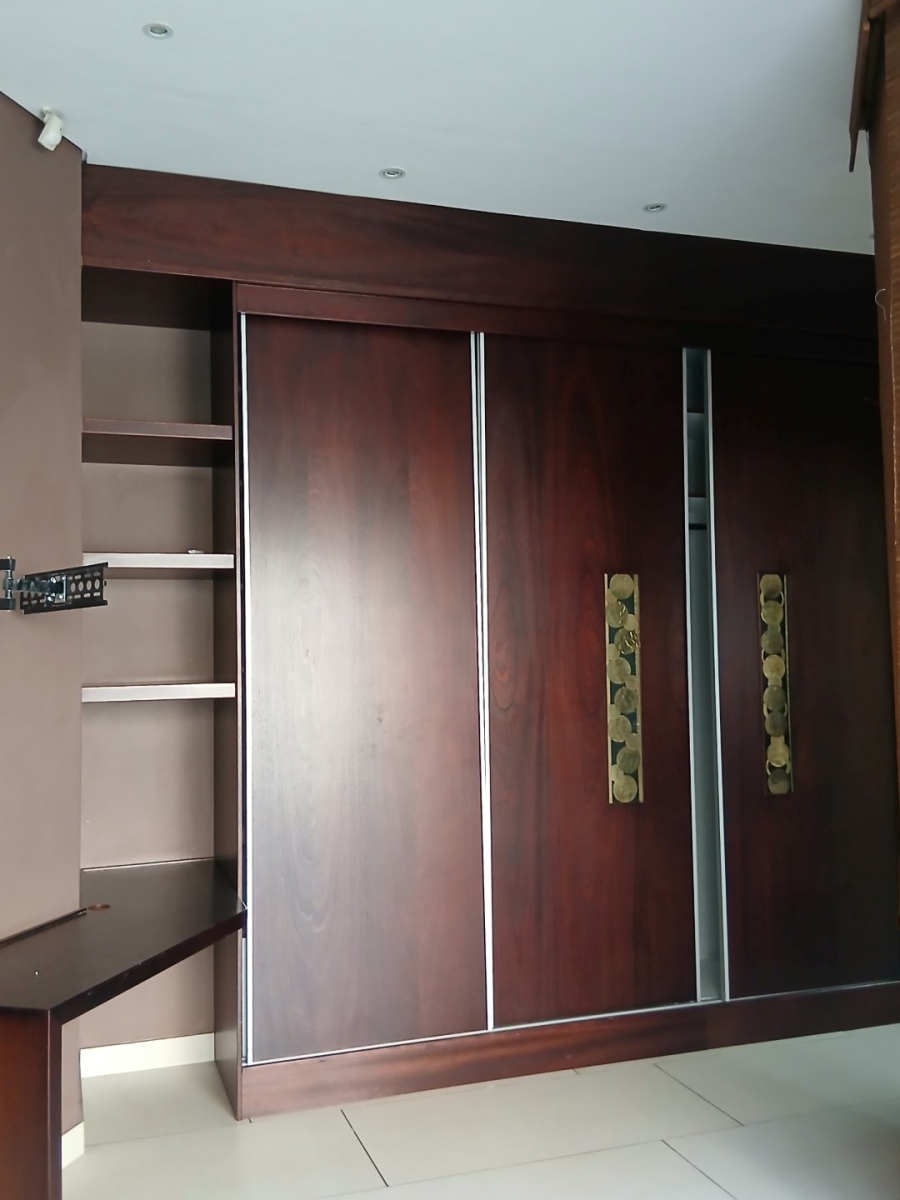6 Bedroom Property for Sale in Atholl Gauteng