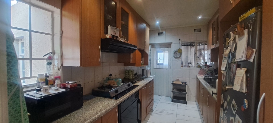 To Let 4 Bedroom Property for Rent in Croydon Gauteng
