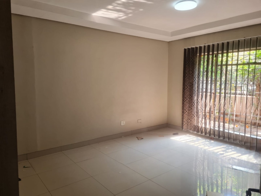  Bedroom Property for Sale in Lenasia Ext 2 Gauteng