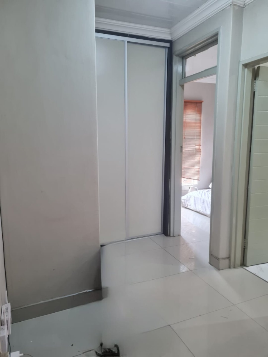  Bedroom Property for Sale in Lenasia Ext 2 Gauteng