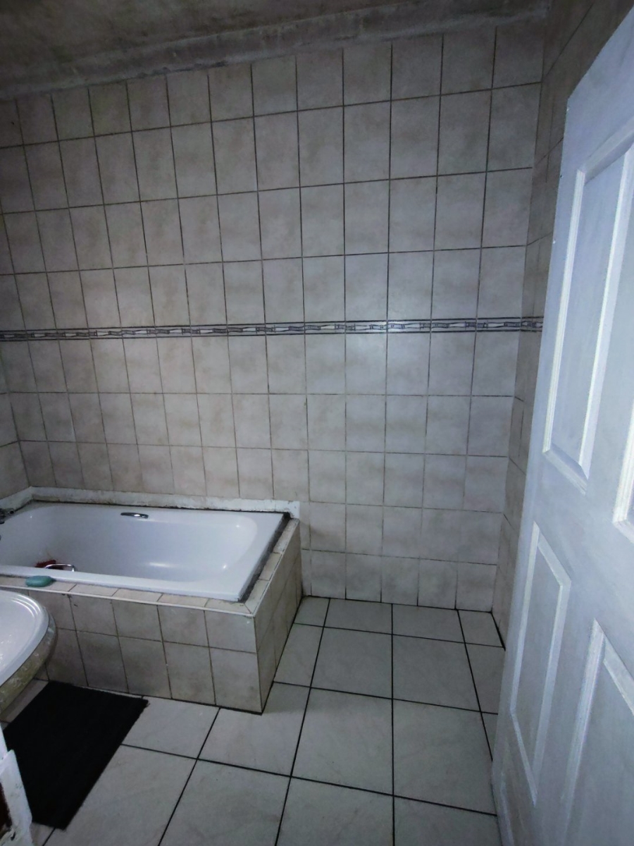 3 Bedroom Property for Sale in Duncanville Gauteng