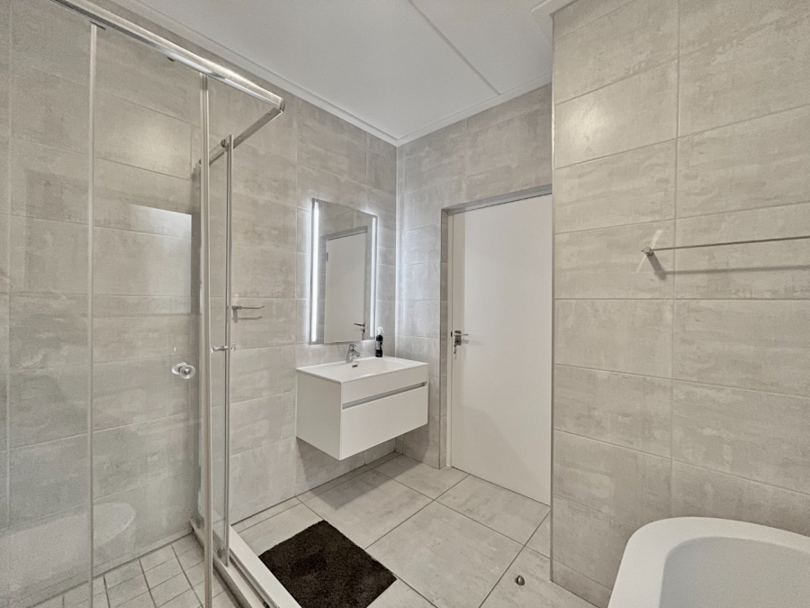 3 Bedroom Property for Sale in The Polofields Gauteng