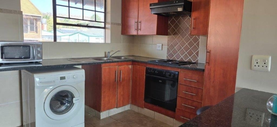 2 Bedroom Property for Sale in Magalieskruin Gauteng